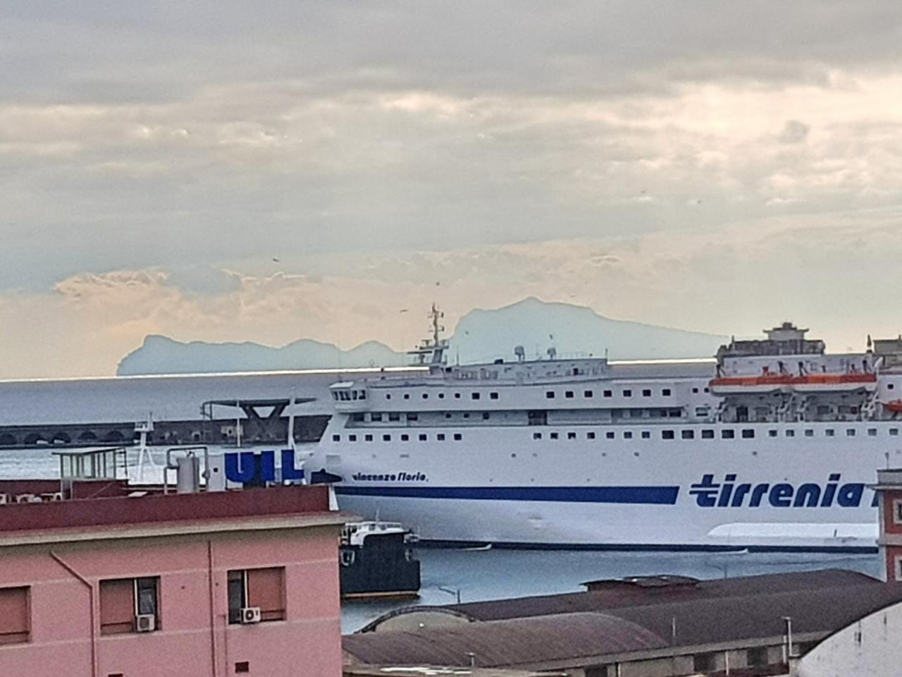 #Zonaporto Bed and Breakfast Napoli Eksteriør billede